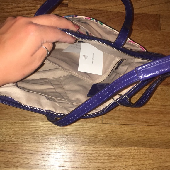 Coach Purse - Picture 3 of 4